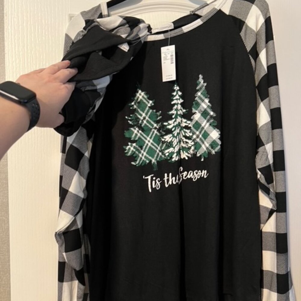 NWT Holiday Pajama Set